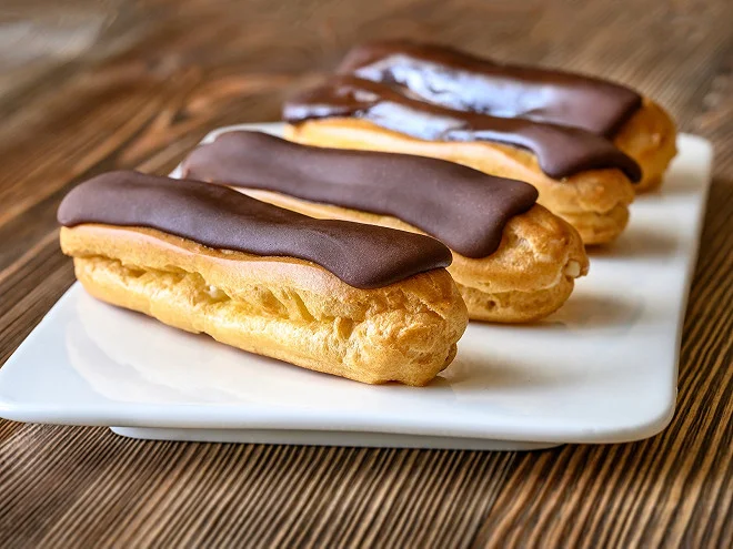Éclairs au chocolat
